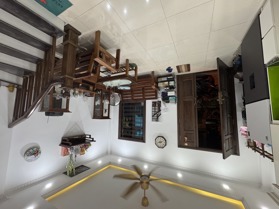 Bán nhà 5 tầng Thạch Bàn, ô tô đỗ cửa, nhỉnh 6 tỷ
