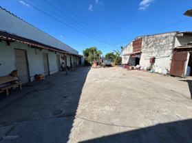 Bán 52 căn phòng trọ 2000m2 (408m2 thổ + 584m2 vườn + 1084m2 lúa) - Diện tích: 36 x 56