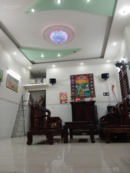 Nhà MT đường QL62, P2 gần vòng xoay Hùng Vương nối dài TP Tân An, Long An