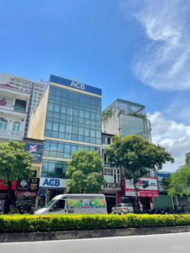 Hoa hậu vô giá đẹp nhất mặt phố Nguyễn Văn Cừ, DT 110m2 - MT 6m - hậu 6m - hiếm vô cùng