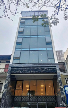 Bán gấp siêu phẩm tòa văn phòng 9T, mặt phố Đoàn Thị Điểm, DT 180m2 MT 7m, kinh doanh 290tr/tháng