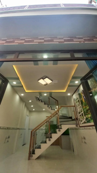 Chính chủ bán nhà SHR mới 100% 48m2 đúc 1 Lầu 3PN - 2WC - 1 sân phơi, giá: 2 tỷ 550 triệu