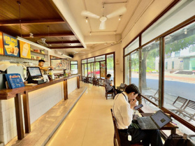 Bán quán cafe, VP phân lô Giang Biên - lô góc 90m2x6 tầng, thang máy - dòng tiền cực tốt trên 200tr