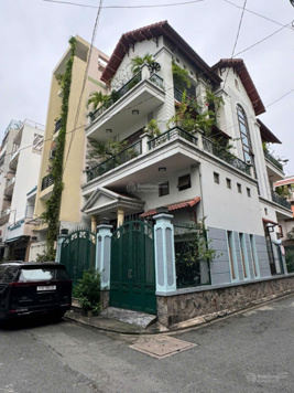 Siêu vị trí góc 2 MT hẻm 2 xe hơi 3 Tháng 2, P12, Quận 10. (9 x17,5m) CN: 157,1m2 3L 34 tỷ