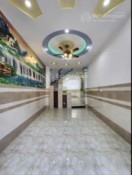 60,6m2, chỉ 7,8 tỷ! Nhà đẹp Trần Bình Trọng 60,6m2 (3,9m x 17m), 4 tầng, phường 5, chỉ 7,8 tỷ