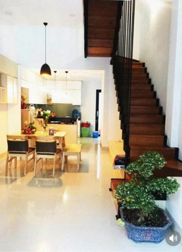 Nhà giáp Gò Vấp, 1tr 2L, 4P ngủ. Giá: (5.2) tỷ