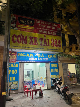 Bán nhà riêng, mặt đường Nguyễn Văn Linh, phường Thạch Bàn, chiều về trung tâm thành phố