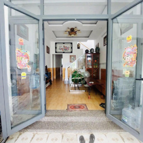 Nhà đẹp 2 tầng cách Nguyễn Văn Quá 50m, DT 4m x 16m nở hậu đẹp