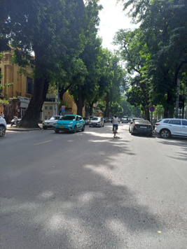 Bán nhà mặt phố tại Nguyễn Chí Thanh, Đống Đa, Hà Nội, 225 tỷ, 260 m2 giá ưu đãi