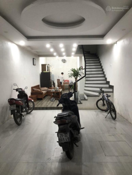 Vip Cầu Giấy, phân lô bàn cờ, kinh doanh, vỉa hè, an sinh hơn 17 tỷ