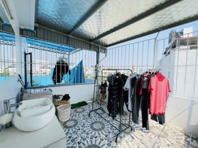 Bán nhà 6 tầng có gara ô tô, kinh doanh tốt, ô tô 16 chỗ đỗ cửa