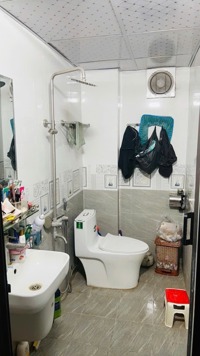 Nhà 36mx4 tầng Thạch Bàn, 3 bước ra ô tô tránh, 