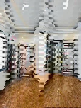 NHÀ ĐẸP PHỐ BÙI XƯƠNG TRẠCH LÔ GÓC 45m² x 4 TẦNG NHỈNH 10 TỶ