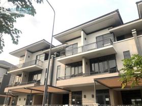 Biệt thự Lavila giá thật - Nhà thô - 10.4 tỷ - DT: 5.5 x 17.6m - LH: 0902 781 375Ms. Linh)