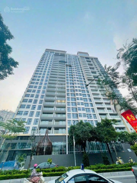 Bán căn duplex dự án Heritage view trực diện Hồ Tây - 297m2 - 75 tỷ - Sổ đỏ lâu dài