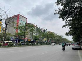 Bán nhà mặt phố Xã Đàn, DT 120m2 x 7 tầng, 2 mặt phố, thang máy, giá 63.5 tỷ