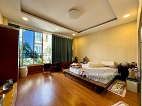 Nhà mặt tiền hẻm xe hơi Bùi Văn Ba-DT5x13.2m-1 trệt 2 lầu sân thượng 4PN 5WC - Giáp KCX Tân Thuận