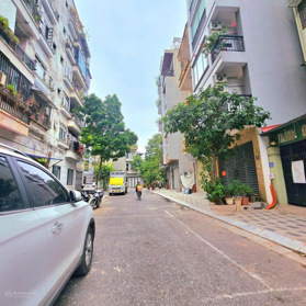 Hiếm, bán nhà 80m2 - 5T - phân lô - 3 ô tô tránh - Kinh doanh - gần phố - phố Phú Thượng. Hơn 17 tỷ