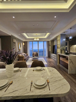 Gấp, gấp! Bán căn hộ 3PN, 2WC nhà nội thất cao cấp mới 100% view sông chung cư Riverpark Residence