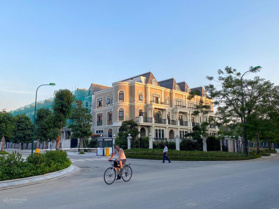 Trực tiếp CĐT bán BT Ciputra có hầm đã có sổ, nhận nhà ngay giá chỉ từ 327tr/m2. Vay 0% Ls 12 tháng