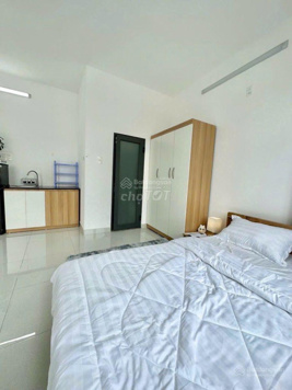 Bán căn hộ Dịch vụ đường Quang Trung Gần Ngã 5 - TTTM VinCom, DT 8.2x23, 5 Tầng, 20P, giá 19 Tỷ