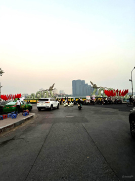 Bán đất Nguyễn Hoàng Tôn, Xuân La 130m2 MT 6m phân lô 2 tô tránh. Giá đầu tư 200tr/m2