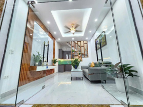 Chính chủ cần bán gấp nhà Định Công Thượng DT 40m2 giá 6,9 tỷ hiếm nhà bán trong khu vực