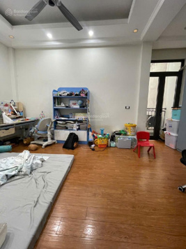 Chính chủ cần bán căn nhà phố Thịnh Quang - Thái Thịnh. Sổ đỏ 48m2 hiện đang xây 5T, 7 phòng KK