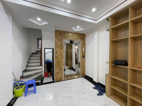 Xuân Đỉnh - Nhà Đẹp - Nhà Mới 36m2 x 7 tầng - 7.9 tỷ - Thang Máy nhập - Nội Thất Sang Xịn