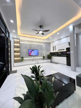 BÁN NHÀ ĐẸP Ở NGAY XÃ ĐÀN - Ô CHỢ DỪA - VÀI BƯỚC CHÂN RA PHỐ - 36m2 x 4 TẦNG MT 6m - 7,5 tỷ