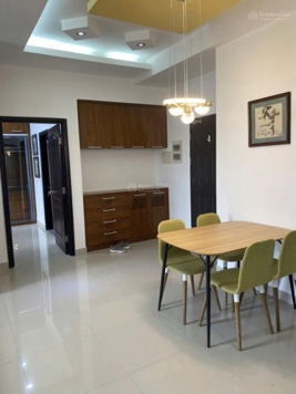 cần bán nhanh căn 2pn Riverside Residence view sông nhà đẹp
