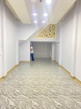 Cho Thuê Nhà Mặt Tiền Ông Ích Khiêm - Gần Lê Duẩn