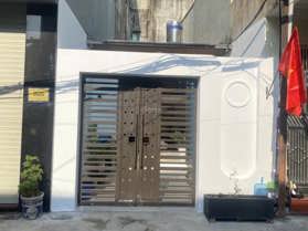 Bán đất Phân lô Nguyễn Khoái ( tặng nhà C4 đẹp). Ngõ ô tô tránh, trc nhà sân rộng mênh mông.. 