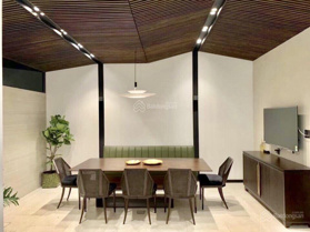 Chính chủ cần tiền bán gấp căn biệt thự Nam Đô 2 mặt tiền trước sau cực kỳ thoáng, LH: 0919 582 486