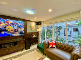 Bán biệt thự liền kề Mỹ Thái 2, Phú Mỹ Hưng, DT 7x18m giá bán 27 tỷ. LH: 0919 582 486