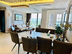 Vợ chồng em bán nhanh căn hộ chung cư 3pn toà nhà Handi Resco DT 98m2 - giá 6,5 tỷ lh 0988 246 495