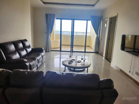 161 m2 căn góc có nội thất giá 3ty050 có 3 phòng ngủ, thoáng mát: 0909 770 553