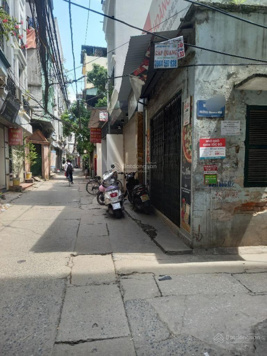 7 tỷ lô góc ngã 3 thang máy 5 tầng ngay mặt phố Hoàng Mai cần bán