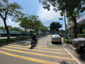Bán nhà 6 Tầng mặt tiền (7x19m) Nguyễn Thị Nhung, hoàn thiện Văn phòng, Sổ hồng riêng giá 33tỷ TL