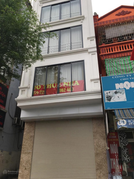Cho thuê nhà MP Hàng Vải: 30m2 x 6 tầng, MT: 5m, nhà mới, nguyên căn, giá: 40tr/tháng