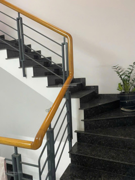 Định cư chính chủ bán gấp nhà tại Thảo Điền 10 x 11m 3 tầng nhà mới, HXH né nhau, giá 22 tỷ