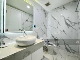 Cần bán gấp căn hộ Terra Royal, Quận 3, DT: 80m2, 3pn, 2wc, Sổ Hồng, Giá: 7 tỷ, LH: 0906 101 428