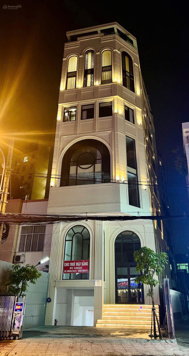 Building 8 Tầng MT Lê Quang Định. DT 8x22m, 183m2. Giá chỉ 90 tỷ TL. 0909 198 123 Quân