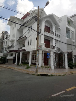 Bán biệt thự khu Tên Lửa, góc 2MT đường Số 21, P. Bình Trị Đông B, 9 x 20m, 3.5 tấm, giá 35 tỷ