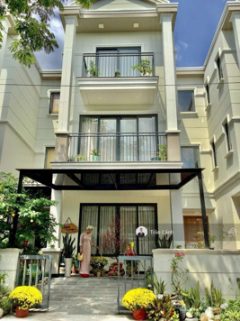 BT Nine South nhà đẹp, full nội thất cao cấp vào ở liền, giá bán 17,5 tỷ, LH ngay 0908 355 588