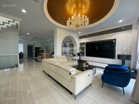 Bán gấp căn hộ cao cấp Scenic Valley, DT 110m2 gía 6 tỷ, LH 0918 622 539