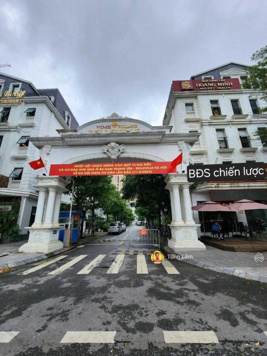 Căn góc 2 mặt tiền miên man - mặt phố Mạc Thái Tổ, phường Yên Hòa, thu hút mọi ánh nhìn