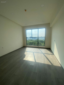 Update mới - căn Centery 3PN góc 1 ban công - ngay tháp chính tiện ích, giá 7.7ty (102%) - Kèm ô xe