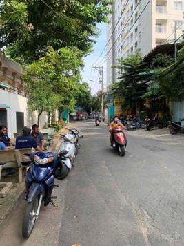 Bán tòa nhà Trường Sơn, P2 Tân Bình 7.6 x 21m. Hầm,7 tầng.HĐT: 200tr/tháng - Giá 3x tỷ( x bé xíu ạ)