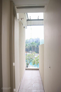 Chính chủ bán căn hộ office 30m2 view hồ bơi có sổ hồng riêng tại Thảo Điền Quận 2 chỉ 2.5 tỷ